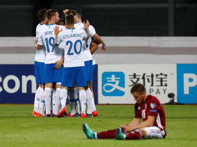 Slovenci so se pred petimi meseci znesli nad Latvijci. | Foto: Reuters