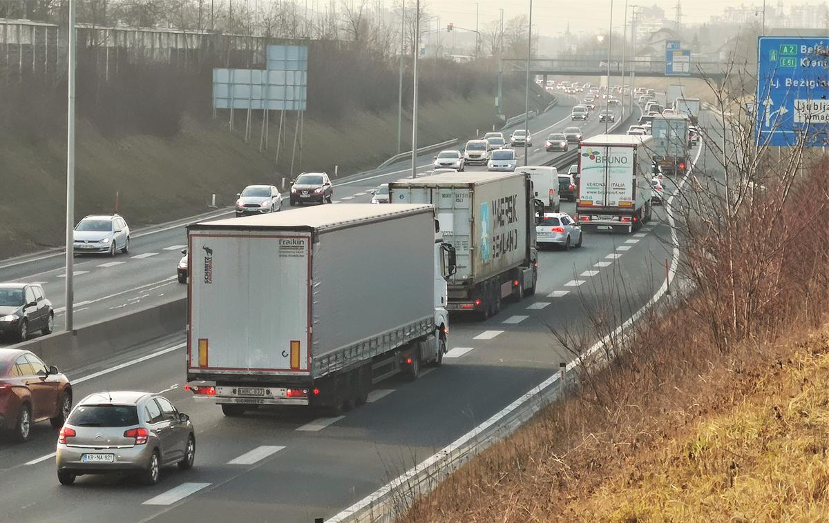 obvoznica | Ljubljanska severna obvoznica včeraj popoldne | Foto Gregor Pavšič