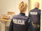 Policija