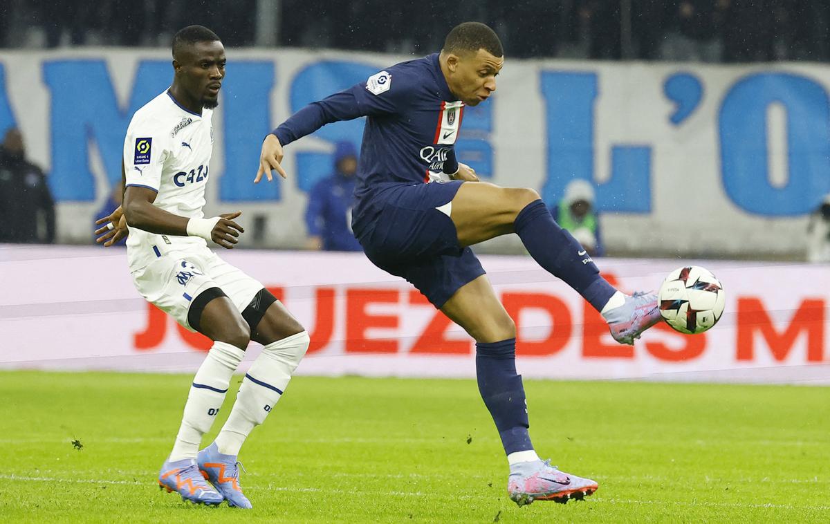 PSG Marseille Kylian Mbappe | Kylian Mbappe je zabil za 1:0, kmalu je sledil še gol Lionela Messija. | Foto Reuters