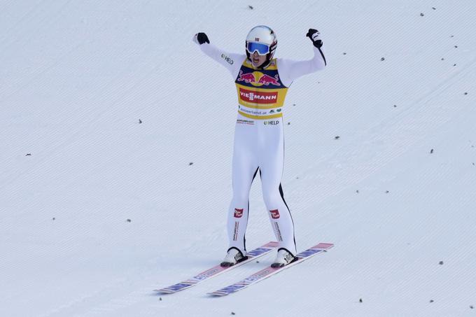 Skakalci se selijo na Kulm, kjer se s kvalifikacijami v četrtek začenja svetovno prvenstvo v poletih. Granerud je lani tam zmagal na obeh posamičnih tekmah. | Foto: Guliverimage