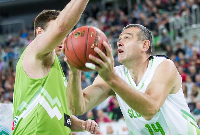 Za slovensko reprezentanco je odigral 38 tekem in prispeval 605 točk. Nastopil je na dveh evropskih prvenstvih (1993 in 1995). | Foto: Vid Ponikvar