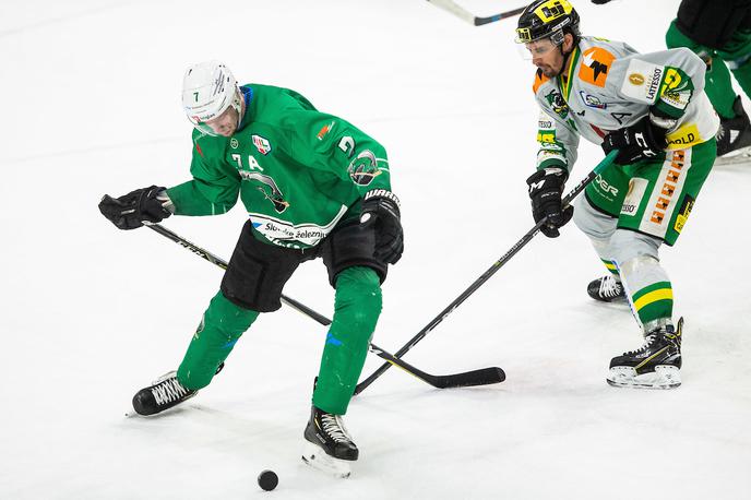 HK SŽ Olimpija, Lustenau, Alpska liga | Ljubljančani so finale Alpske lige odprli s porazom z 0:3. Že v petek jih v Italiji čaka druga tekma. | Foto Vid Ponikvar