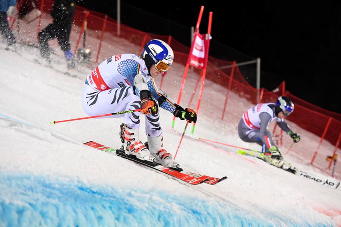 Linus Strasser je presenetljivi zmagovalec paralelne tekme. Sploh prvič se je povzpel na zmagovalni oder svetovnega pokala. | Foto: Reuters