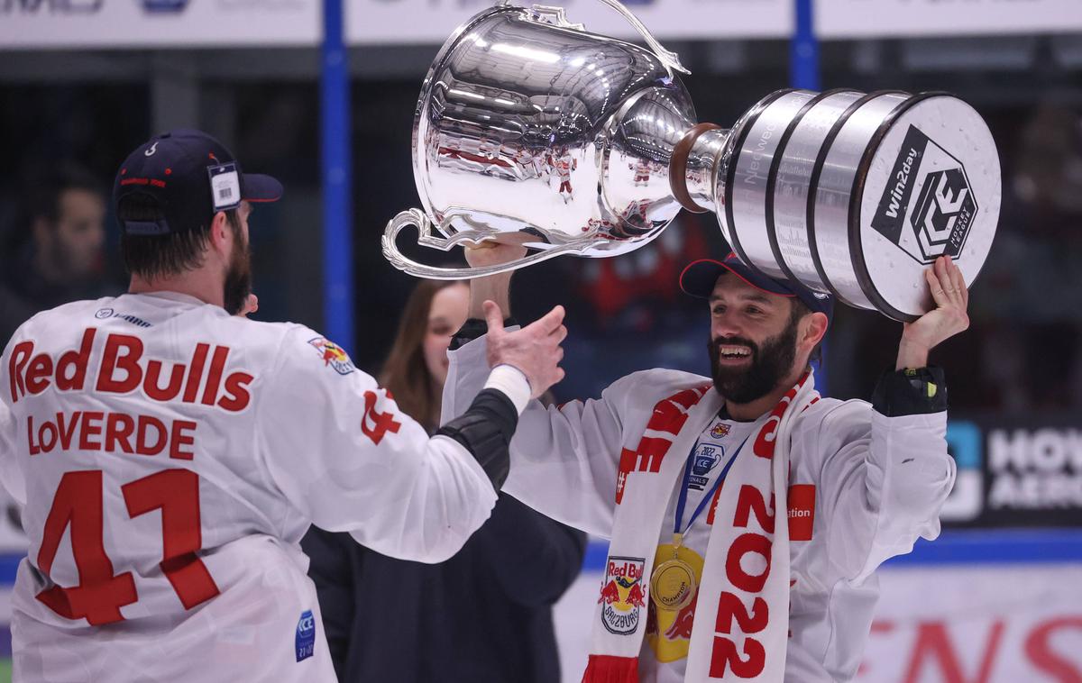 Red Bull Salzburg prvak 2022 | Salzburžani so prvaki lige IceHL. Do sedmega naslova so prišli brez poraza v končnici, kar je do zdaj uspelo le Dunaju. V finalu so premagali Albo. | Foto Guliverimage