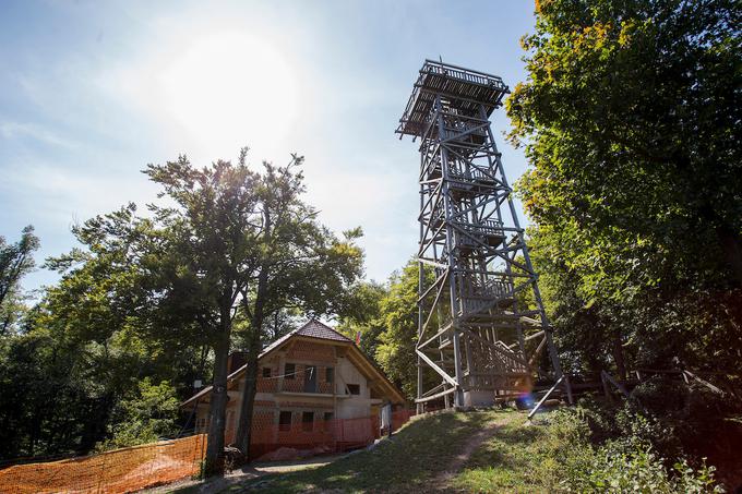 Na Planini nad Vrhniko je zrasel nov planinski dom. | Foto: Urban Urbanc/Sportida