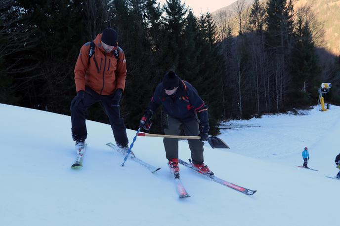 Snežna kontrola | Pregled terena v Kranjski Gori. | Foto Smučarska zveza Slovenije