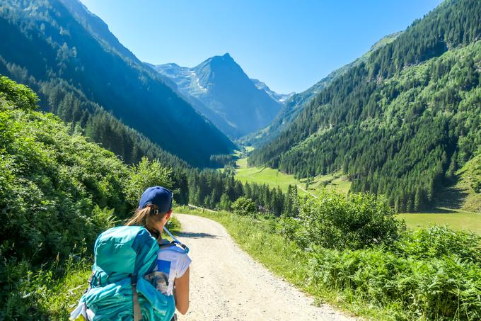 pohodništvo, hribi, gore | Foto: Shutterstock