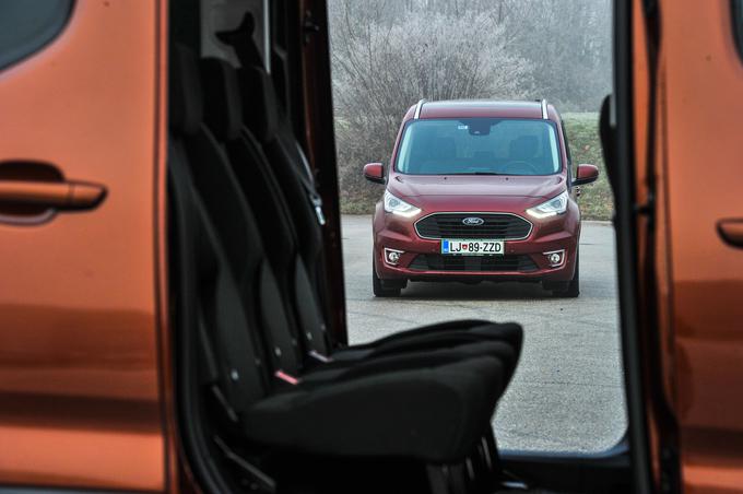 Davek na podaljšano dolžino karoserije je več kot 12-metrski premer kroga obračanja. | Foto: Gašper Pirman