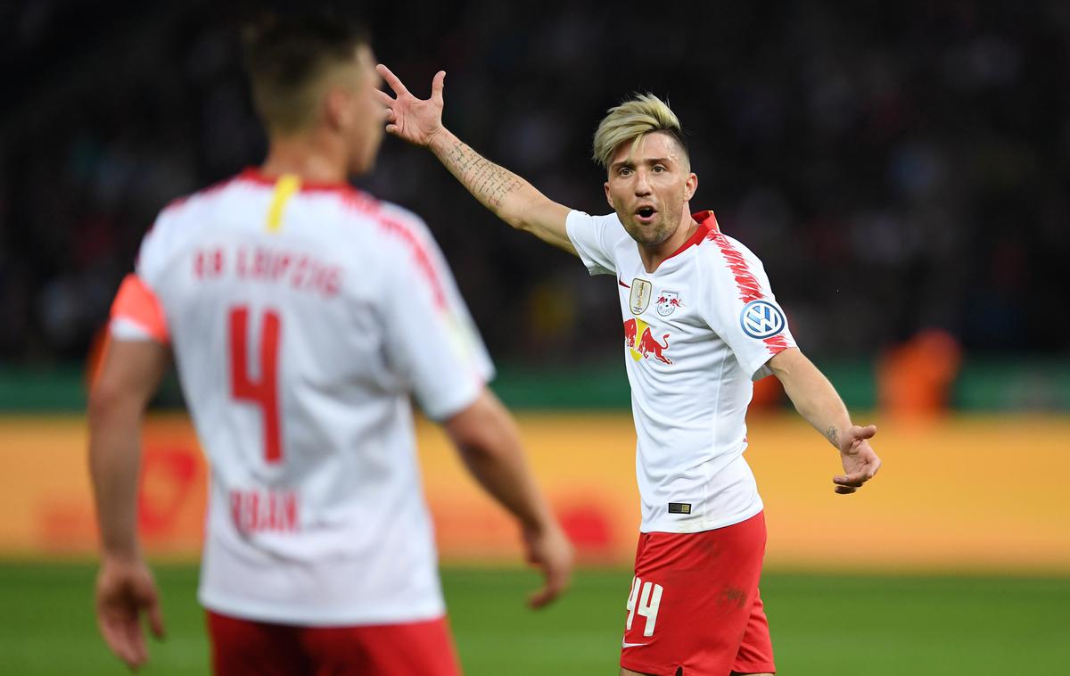 Kevin Kampl | Kevin Kampl nezadovoljen zapušča Olimpijski štadion v Berlinu. | Foto Reuters