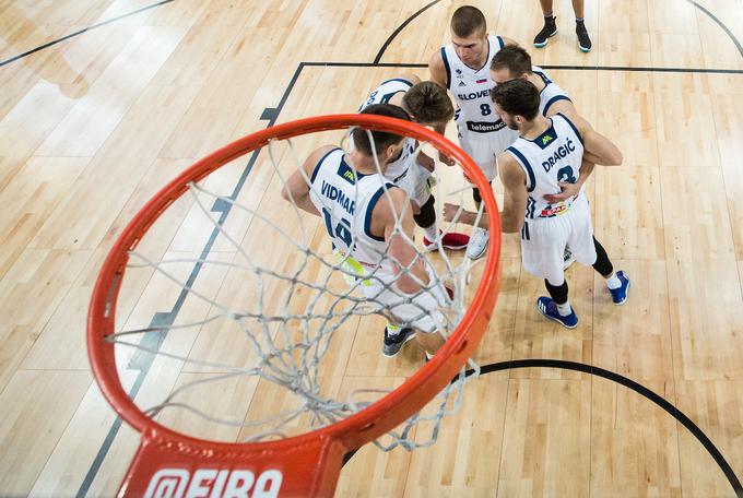 Goran Dragić bo Slovenijo vodil v četrtfinalni bitki proti Latviji (20.30). | Foto: Sportida