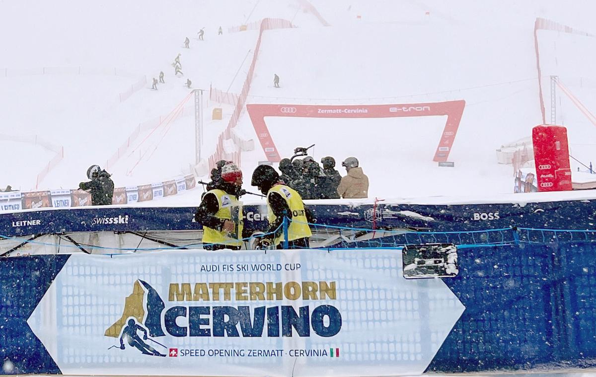 Zermatt-Cervinia | Se bo vreme danes le usmililo prirediteljev prvega moškega smuka sezone? | Foto Guliverimage