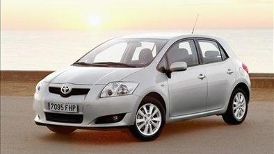 Toyota auris blue style