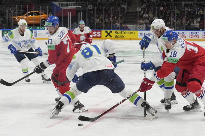 SP v hokeju 2023: slovenska hokejska reprezentanca : Češka | Slovenci so po preobratu izgubili s favoriziranimi Čehi. | Foto Reuters