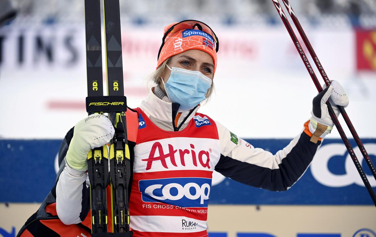 Therese Johaug | Norvežanka Therese Johaug je v teku na 10 km v prosti tehniki zanesljivo ubranila prvo mesto na včerajšnjem teku v klasičnem koraku. | Foto Reuters