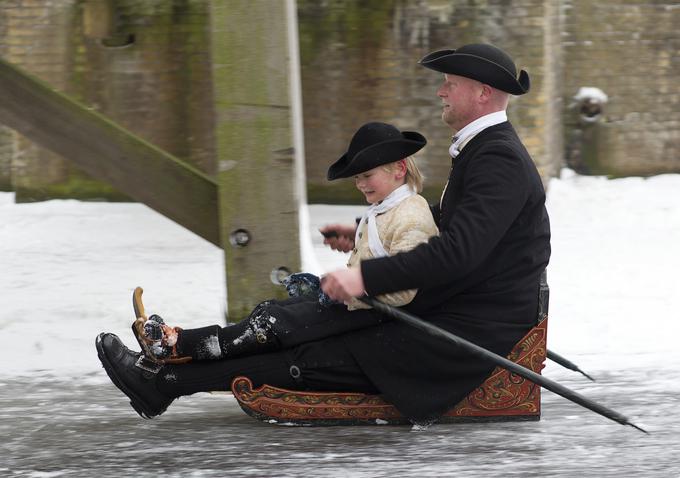 drsanje nizozemska kanal | Foto: Reuters