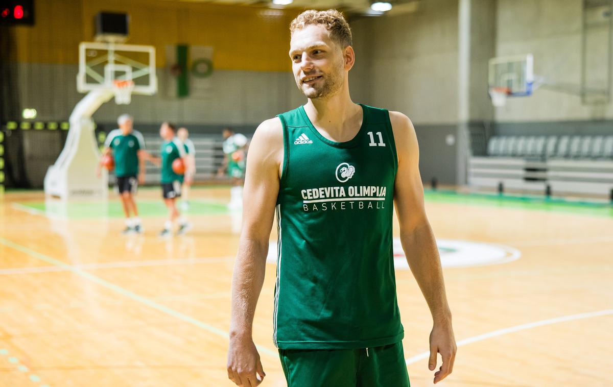 Cedevita Olimpija priprave Jaka Blažič | Jaka Blažič je na priprave za novo sezono prišel dobre volje, spočit in brez bolečin v hrbtu. | Foto Grega Valančič/www.alesfevzer.com