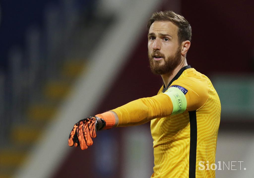 Kosovo : Slovenija, slovenska nogometna reprezentanca, Jan Oblak