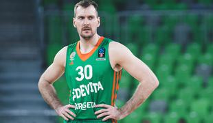 Cedevita Olimpija do prigarane in pomembne zmage, Omić MVP kroga