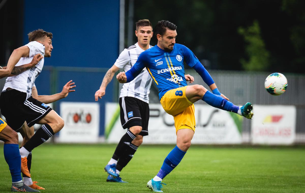 Karlo Plantak | Karlo Plantak je bil del šampionske zasedbe Celja v sezoni 2019/20. | Foto Blaž Weindorfer/Sportida