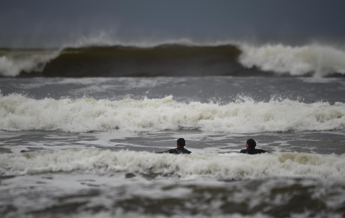 ophelia, orkan, irska, valovi, morje | Fotografija je simbolična. | Foto Reuters