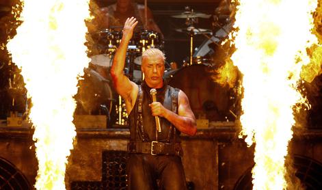 Bodo skupini Rammstein dovolili silvestrski megakoncert?