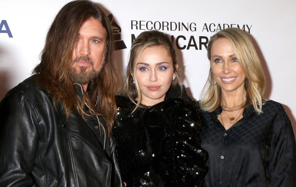 Billy Ray Miley Tish | Billy Ray, Miley in Tish Cyrus leta 2019 | Foto Guliverimage/Kay Blake