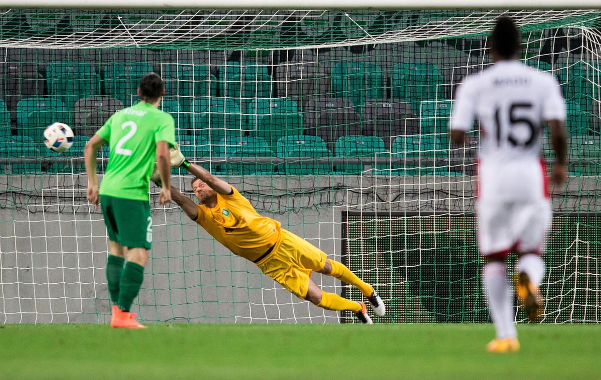 Olimpija Trenčin | Foto Vid Ponikvar