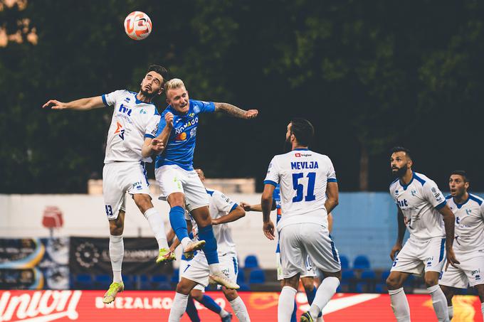 Povratnica Gorica je na domačem stadionu ugnala Ljubljančane, ki so od 39. minute igrali z igralcem manj.  | Foto: Grega Valančič/Sportida