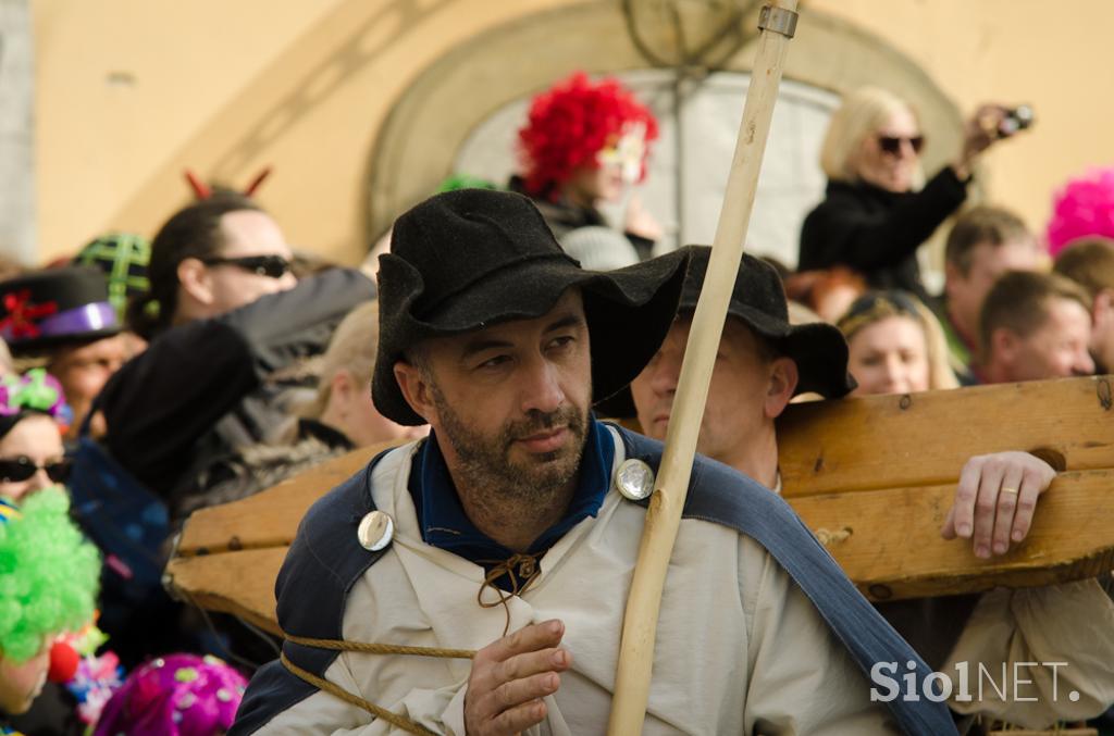 pust Ptujski karneval povorka Ptuj