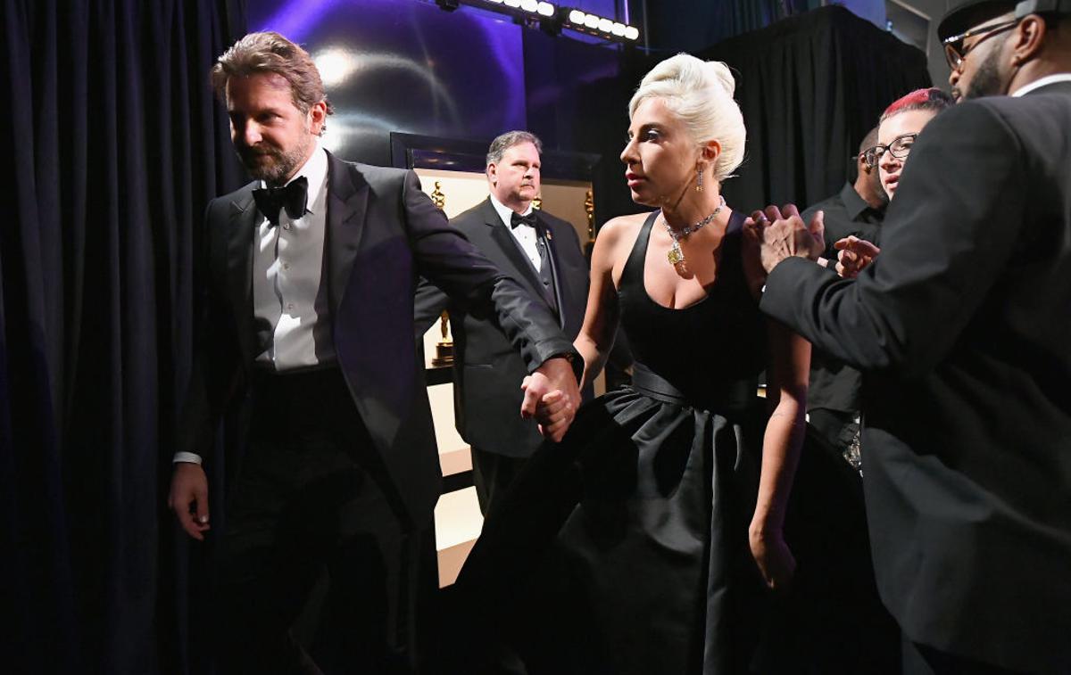 Lady Gaga, Bradley Cooper | Med Bradleyjem in Lady Gaga menda obstaja globoka povezanost. | Foto Getty Images