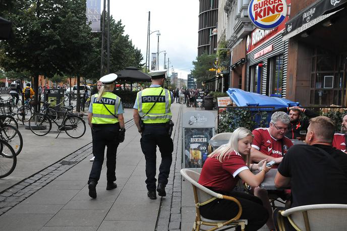 Danska | Policija ni razkrila, koliko ljudi so aretirali v današnji jutranji operaciji.  | Foto Reuters