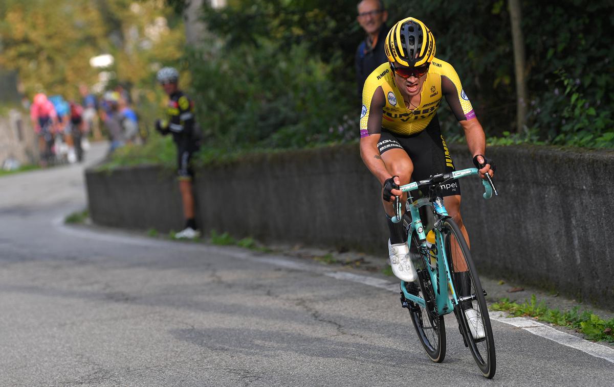 Primož Roglič | Primož Roglič spet na vrhu. | Foto Getty Images