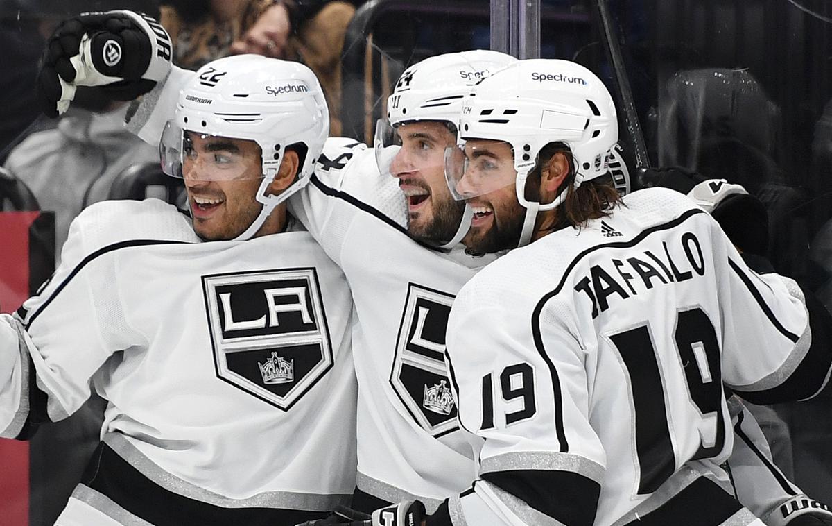 LA Kings | Hokejisti LA Kings so visoko s 5:1 premagali Toronto. To je že njihova peta zaporedna zmaga.  | Foto Guliverimage