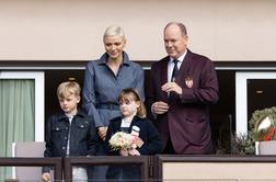 Monaška princesa Charlene tokrat z manjšim nasmeškom