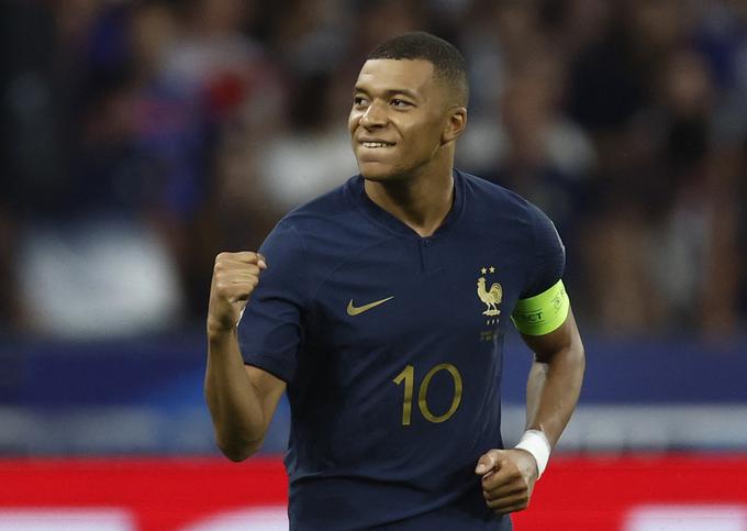 Kylian Mbappe je v jubilejnem 70. nastopu za francosko reprezentanco dosegel 40. zadetek. | Foto: Reuters