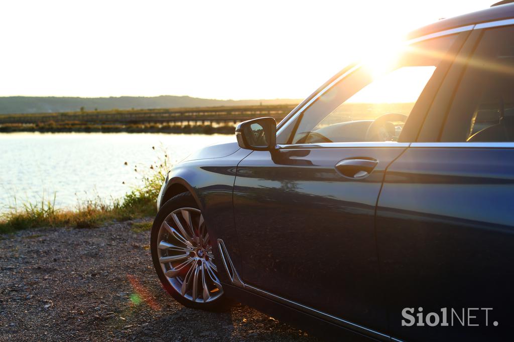 BMW M760 li