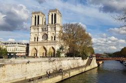 Zakaj je notredamska katedrala tako pomembna