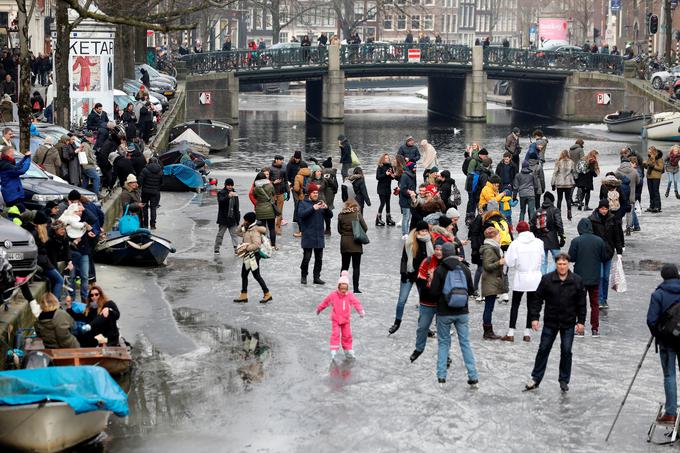 drsanje nizozemska kanal | Foto: Reuters