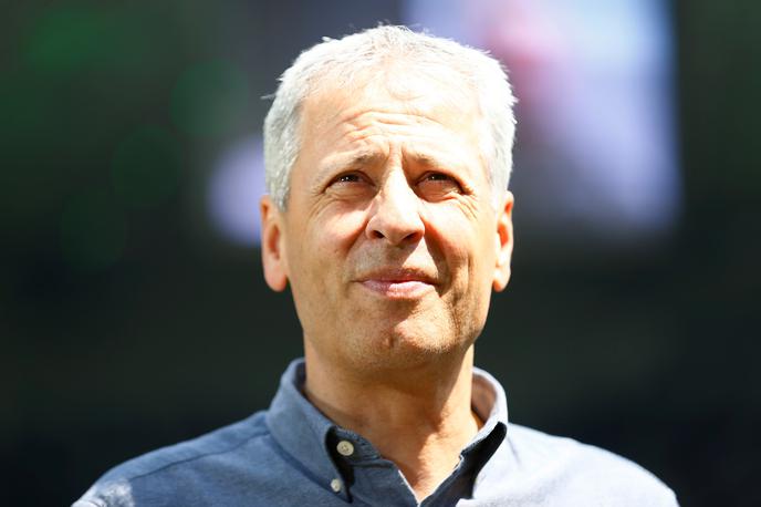 Lucien Favre | Lucien Favre bo še nekaj časa sedel na klopi Borussie Dortmund. | Foto Reuters