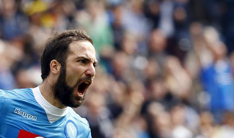 Higuain si ne upa vrniti v Italijo