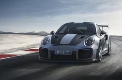 Porsche 911 GT2 RS – do stotice potrebuje pičle 2,8 sekunde #video