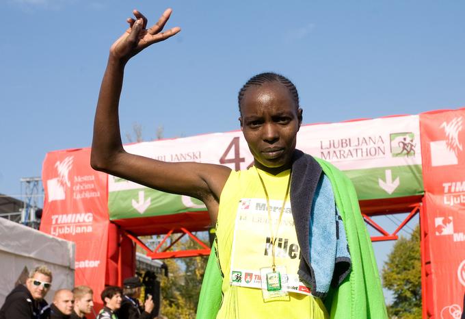 Kenijka Caroline Cheptonui Kilel je leta 2009 postavila čas 2;25:24, ki je tistega leta v svetu pomenil veliko. | Foto: Vid Ponikvar