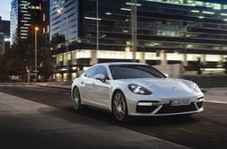 Porsche panamera turbo S E-hybrid – z več kot 300 kilometri na uro v zeleno prihodnost