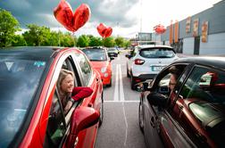 Doživite valentinovo s Centrom Vič na drive-in hitrih zmenkih