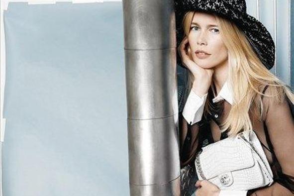 Claudia Schiffer ponovno za Chanel