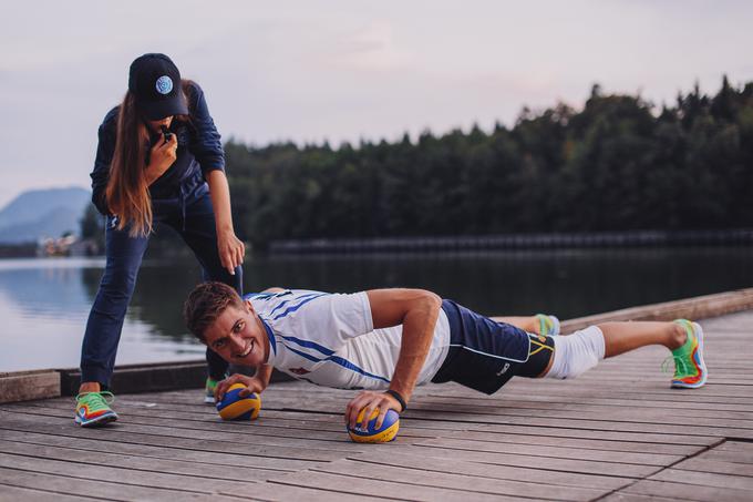 Ni samo boj na igrišču, je tudi doma. | Foto: 