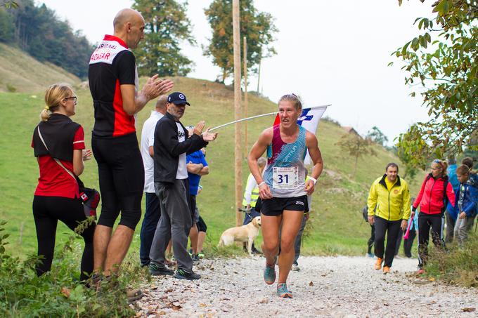 Karmen je na lanskem teku na Šmarno goro zasedla 3. mesto v ženski konkurenci, kar je bila najboljša slovenska uvrstitev. | Foto: Peter Kastelic