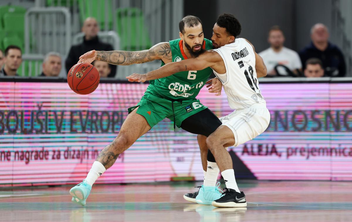 Cedevita Olimpija Paris Justin Cobbs | Justin Cobbs je že v prvi četrtini dosegel deset točk. | Foto www.alesfevzer.com