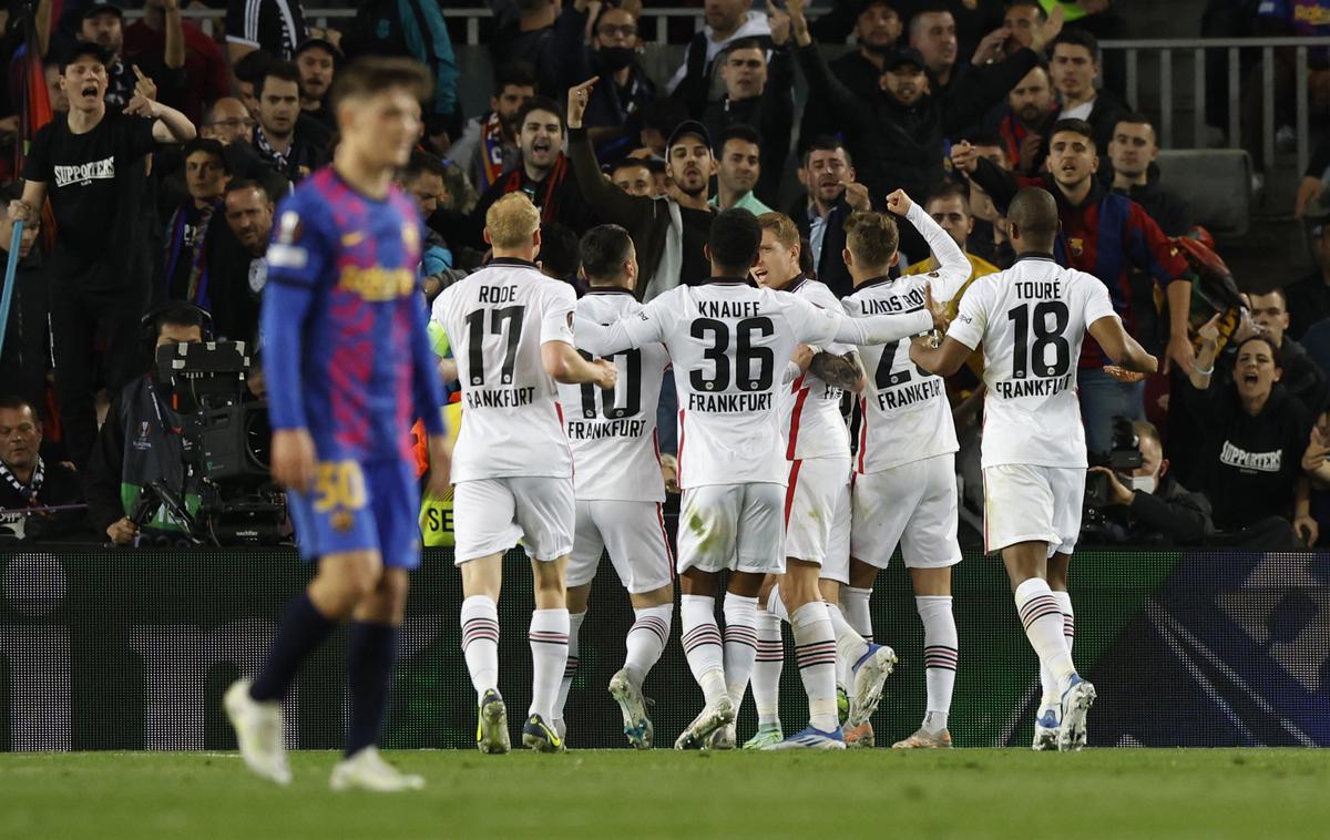 Pokal UEFA: Barcelona - Eintracht Frankfurt | Eintracht je izločil veliko Barcelono. | Foto Reuters